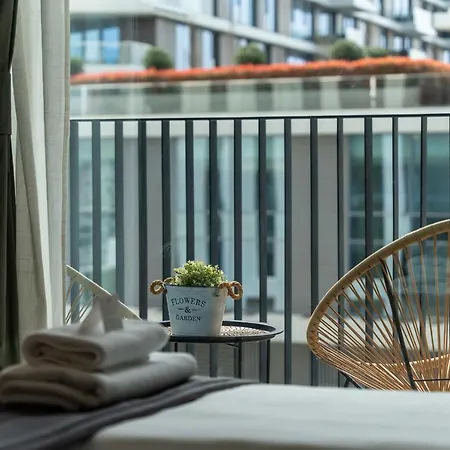 Zigzag Waterfront Apartman Belgrade