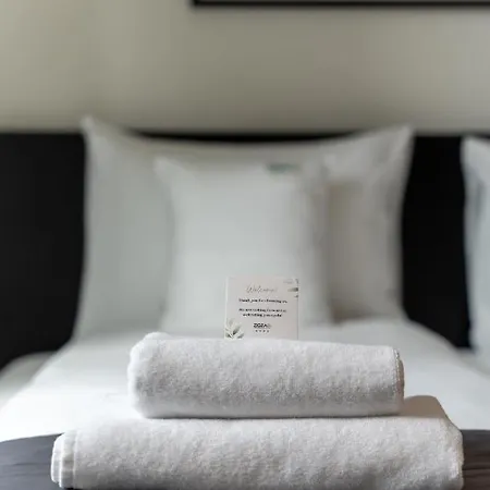 Zigzag Waterfront Terra Daire