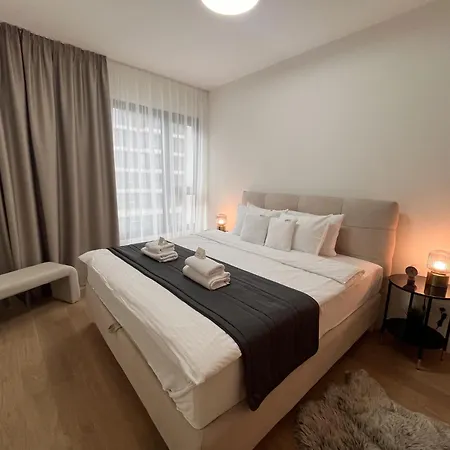 Zigzag Waterfront Terra Daire Belgrad